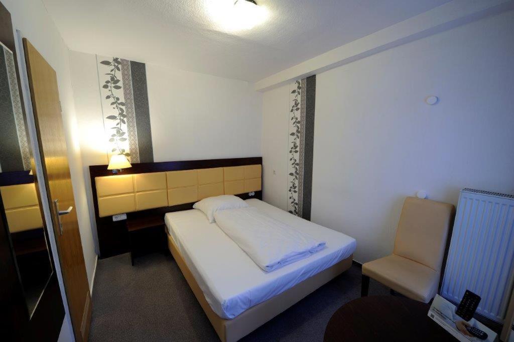 Hotel Zur Post Steimbke Eksteriør bilde