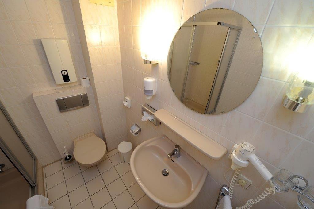 Hotel Zur Post Steimbke Eksteriør bilde
